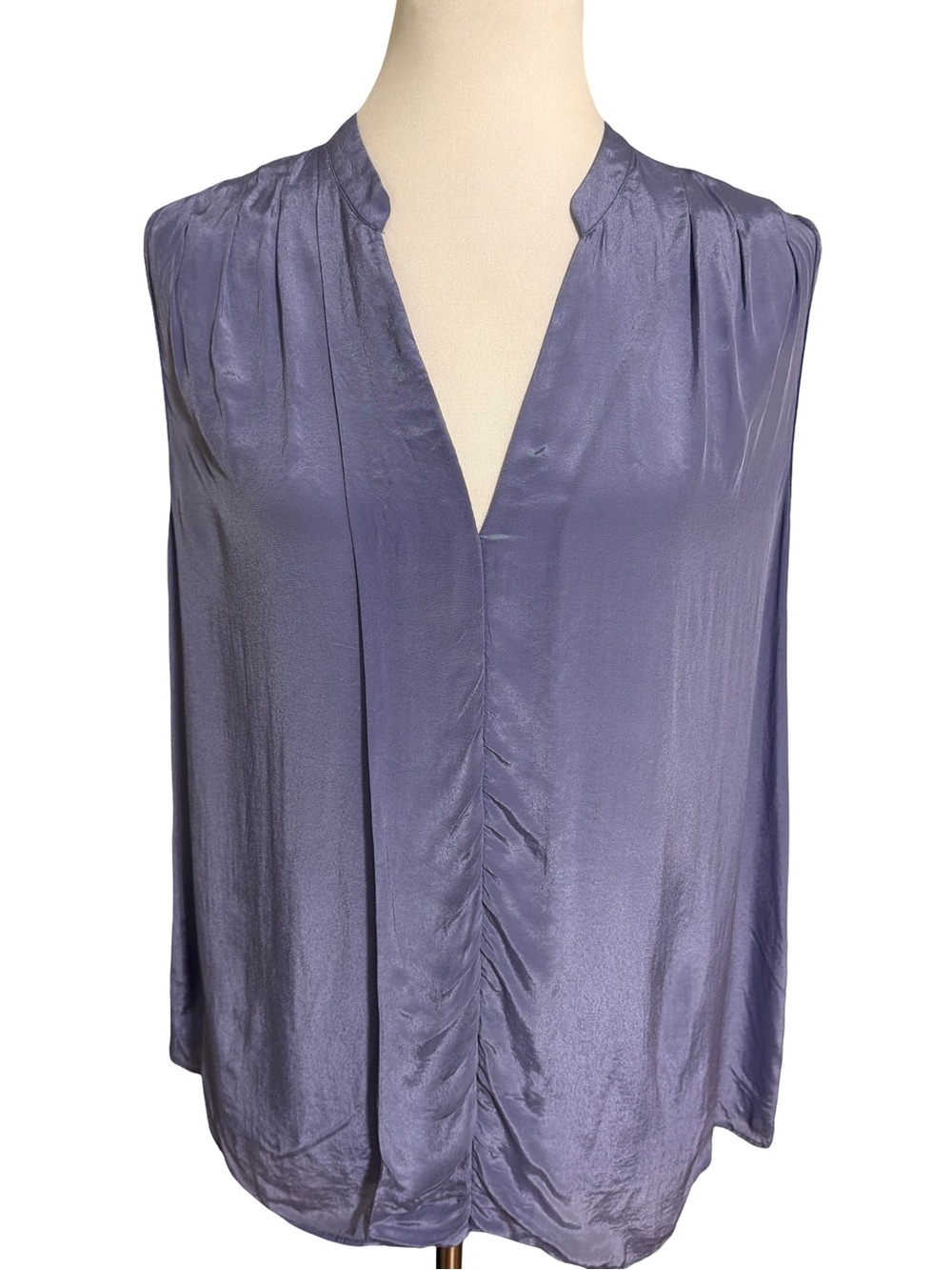 White House Black Market Purple Satin V-Neck Sleeveless Blouse